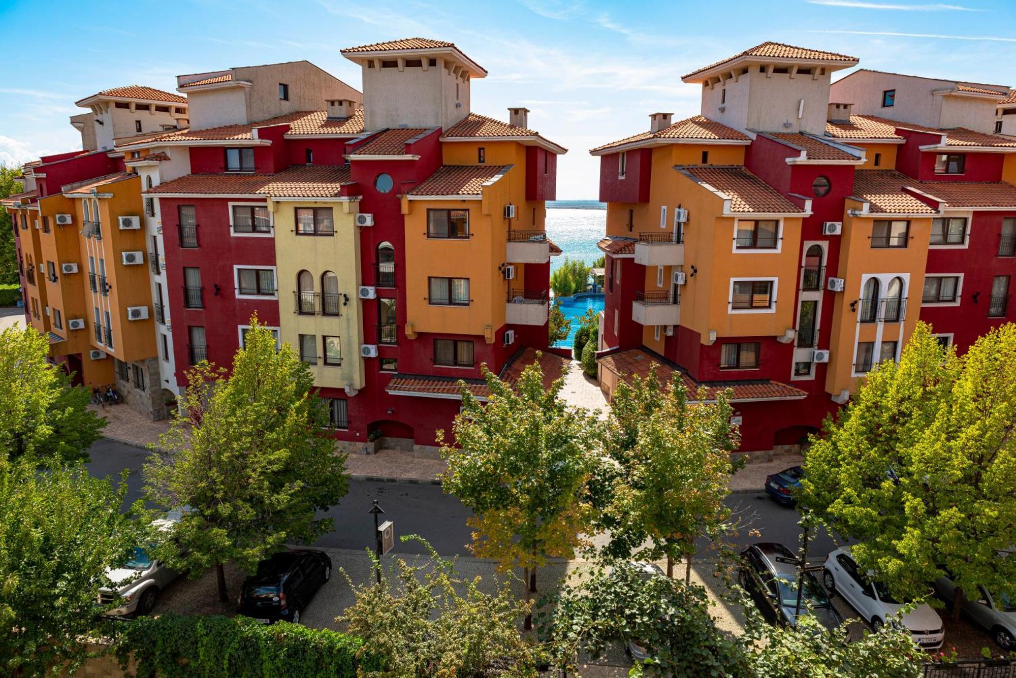 Menada Aheloy Apartments Zewnętrze zdjęcie